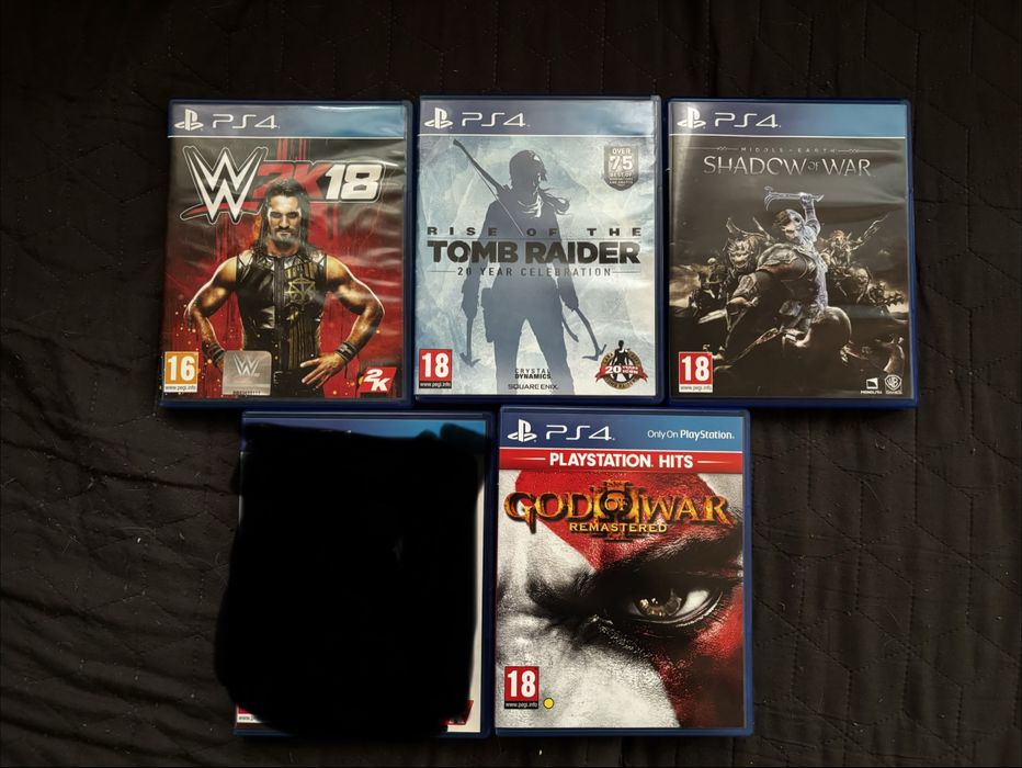 Продавам игри за PS4