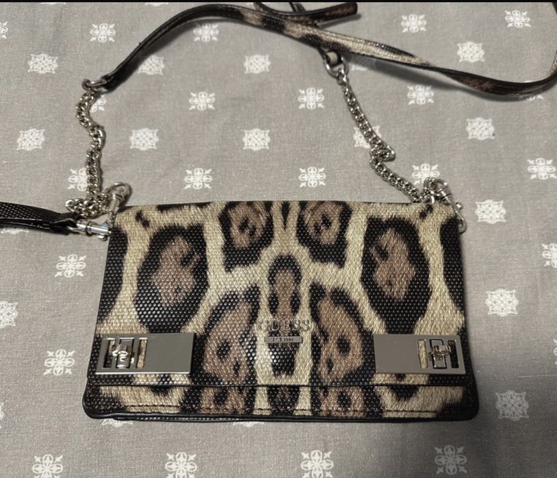Geanta Guess print leopard