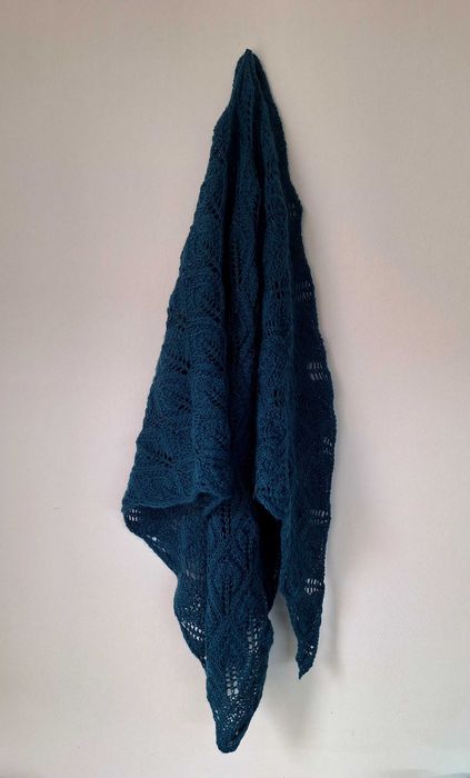 Вязаный бактус. Шаль.