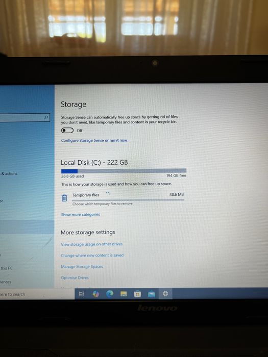 laptop lenovo negru