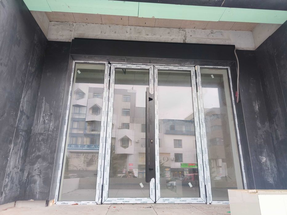 Spatiu comercial premium ultracentral/parter/stradal