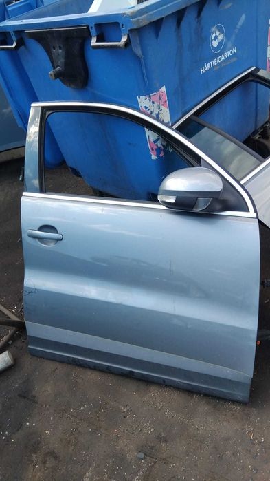 Usa dreapta fata Volkswagen Tiguan an 2009