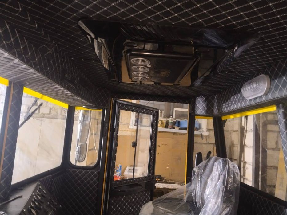 Кабина к700 ,к701