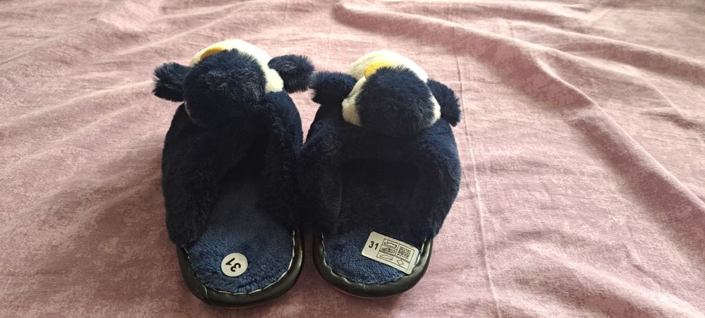 Детски пантофки       .