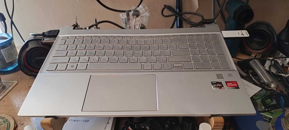 HP Pavilion 15 Laptop (15-eh)