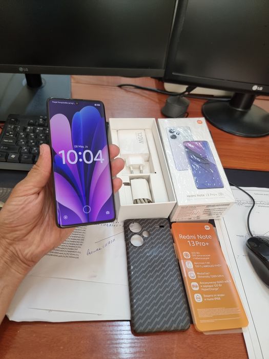 Redmi note 13pro+ 5G 12+6/512gb ideal ochilmagan usta kurmagan aybi yu
