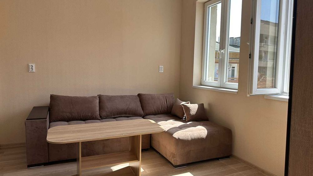 Продава се Едностаен апартамент в Габрово, Център - 50 кв.м за 1326 €/кв.м - Снимка #3