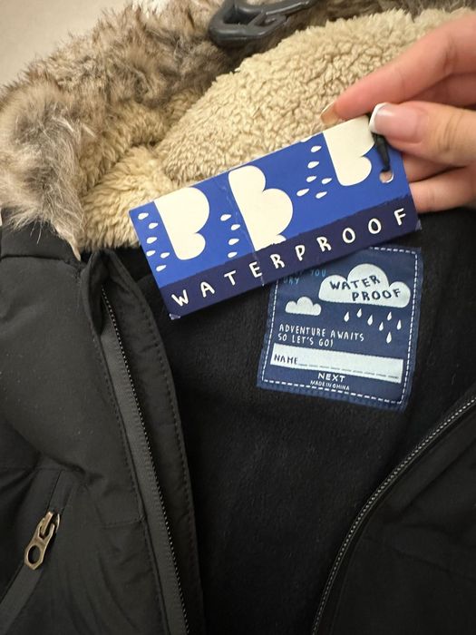 Продам комбинезон  зима на мальчика.