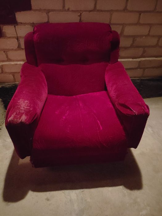 Диван сатылады ұсталған