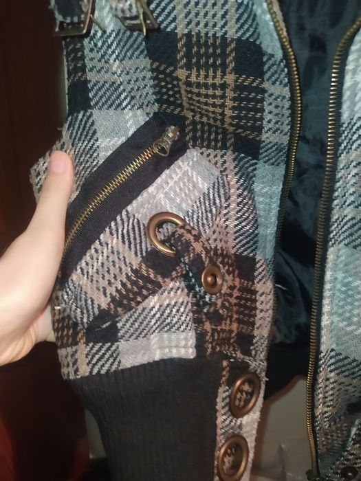 Теплая безрукавка