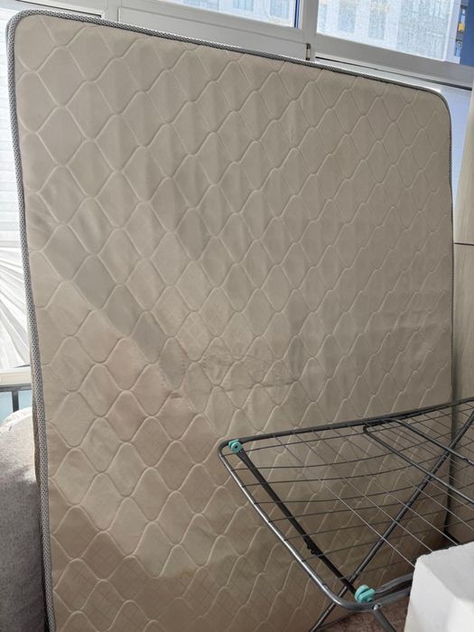 Продам матрас 160х200
