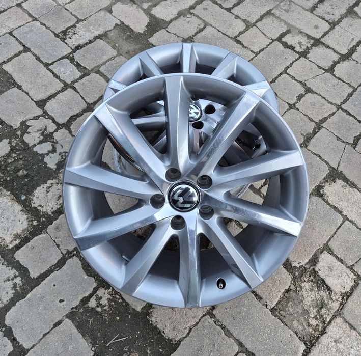 Două jante de aliaj originale VW Passat CC pe R18
Opel distanța 5X112,