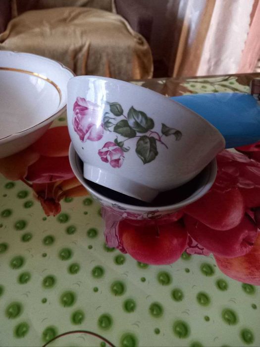 Косушки 12 шт. Фарфор, новые.