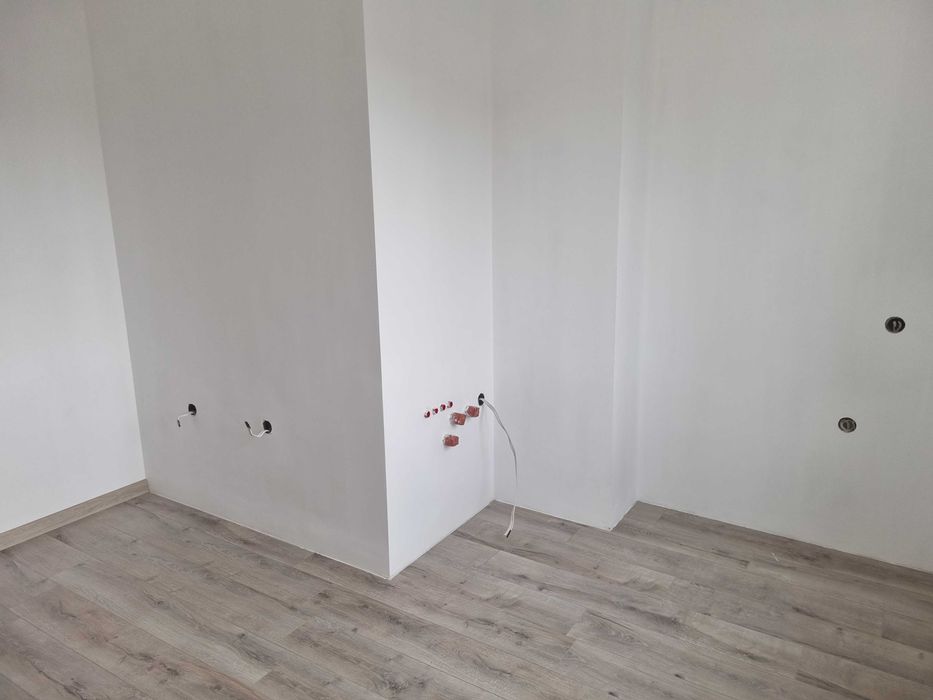 Продава се Многостаен апартамент в Стара Загора, Железник - център - 96 кв.м за 738 €/кв.м - Снимка #10