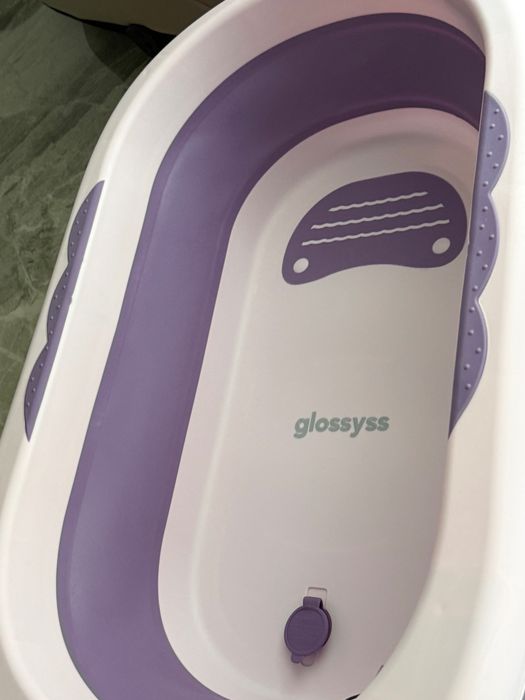 Cădiță bebe pliabilă Glossyss™ + accesorii – stare impecabilă