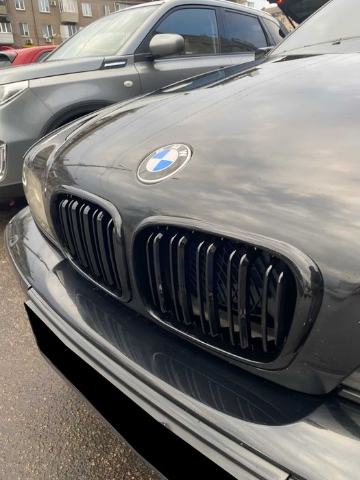 Гаранция! Нови М5 Висококачествени Двойни Бъбреци за BMW E39