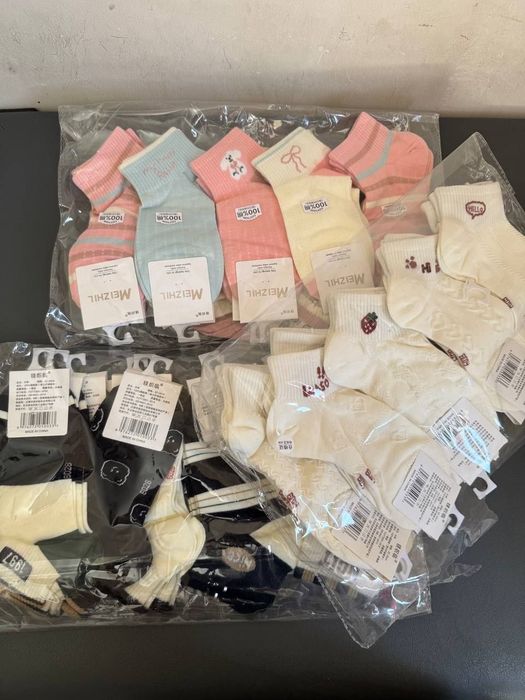 Детские и взрослые носки и пятки из Пекина