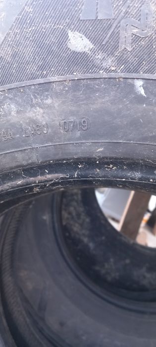 Гуми за камион 315/70 30%