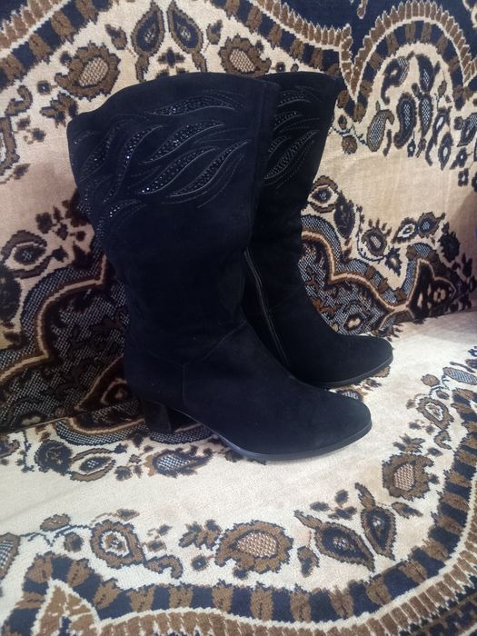 Сапоги новые  зимние