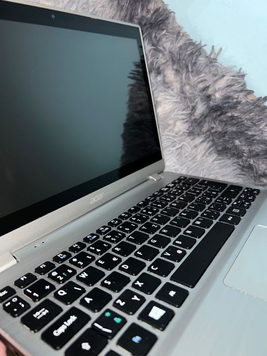 Лаптоп 11.6" (29.46 cm) Acer V5 !!МУЛТИТЪЧ ДИСПЛЕЙ!!