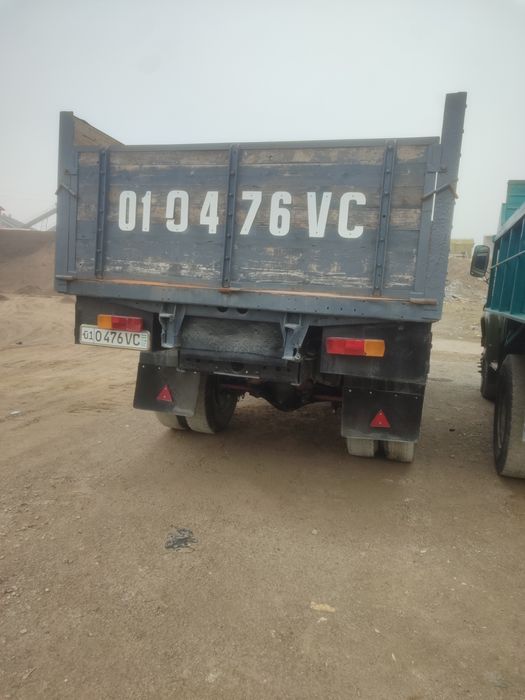 Zil bartavoy sotiladi