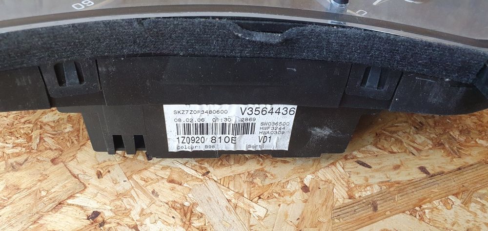 Ceasuri bord  Skoda Superb  / Yeti / Fabia / Rapid  / Octavia / Citigo