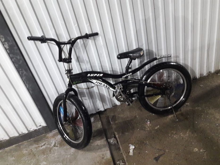 Велосипед, велик.