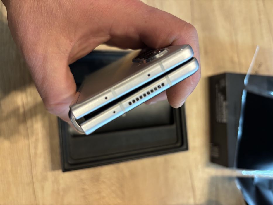 Samsung Galaxy Fold 3 256GB