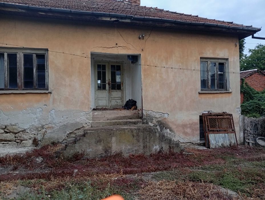 Продава се Къща в Видин, Вида 1 - 200 кв.м за 46 €/кв.м - Снимка #2