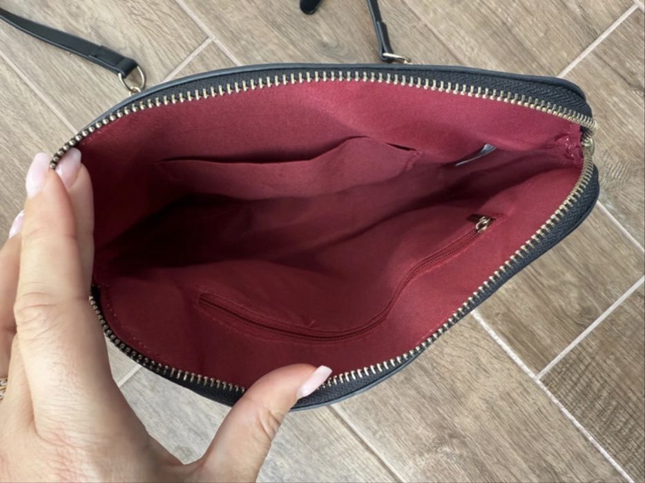 Geantă Neagră Crossbody - Model Jet Set