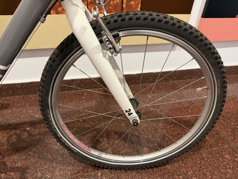 Bicicleta Woom 5 - aproape noua