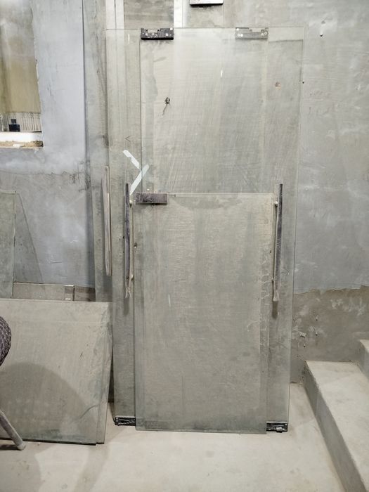 Каленные стекло 10мм