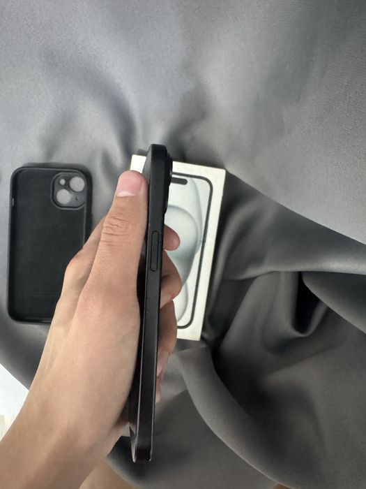 Продам айфон 15 Iphone 15