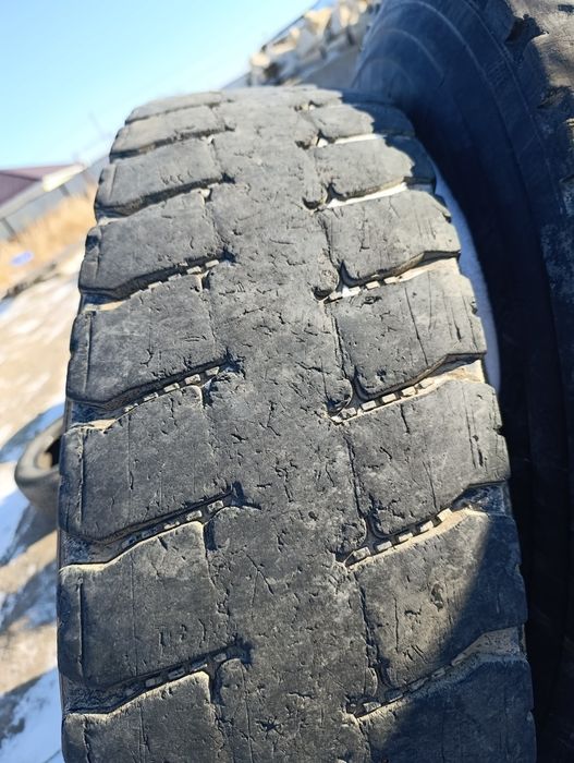 12.00 R20 диски с шинами