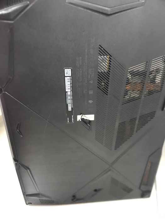 Ноутбук Msi. ТМ79