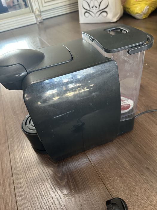 Продам капсульную кофемашину