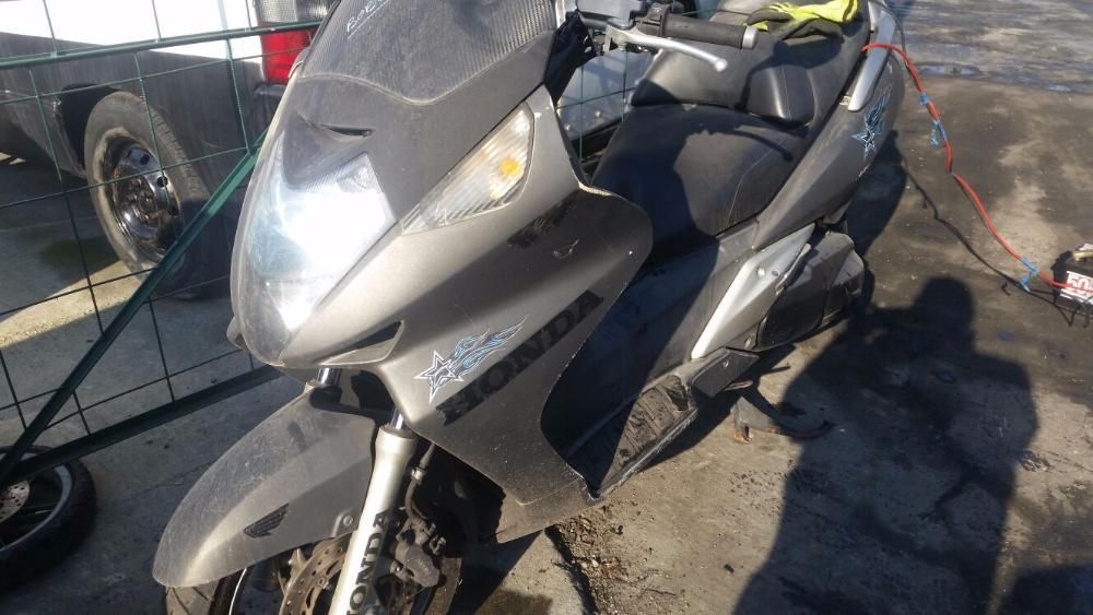 Мотоциклет,скутер Хонда Силвър Уинг 400,600(Honda Silver Wing)-на час