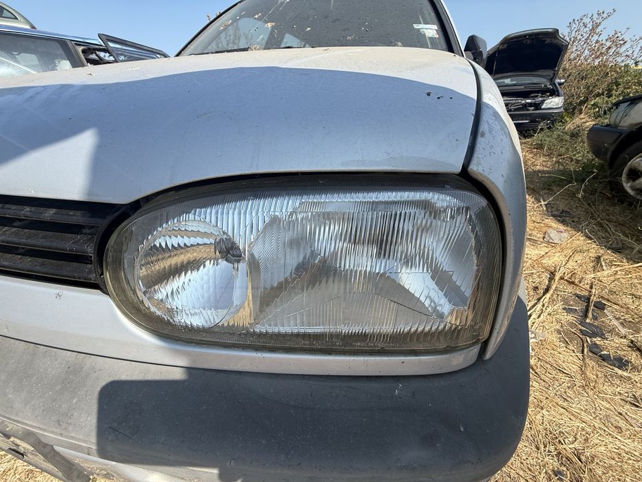 Голф 3 1.6 на части