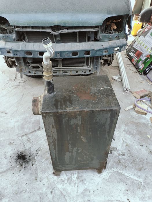 Продам газовую печь отопления