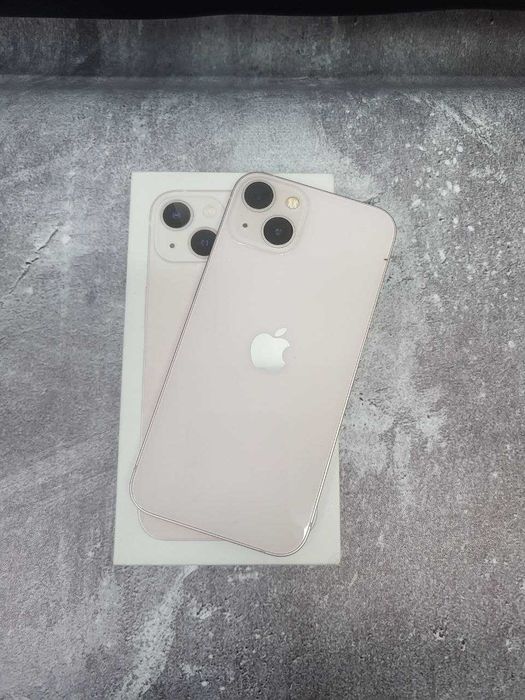 Apple iPhone 13; Русакова 2, Лот 101/9943