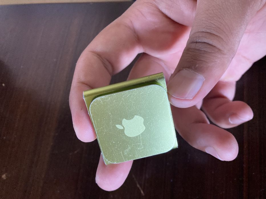 Ipod Nano 6 sotiladi. Yangidek. Aybi yo'q