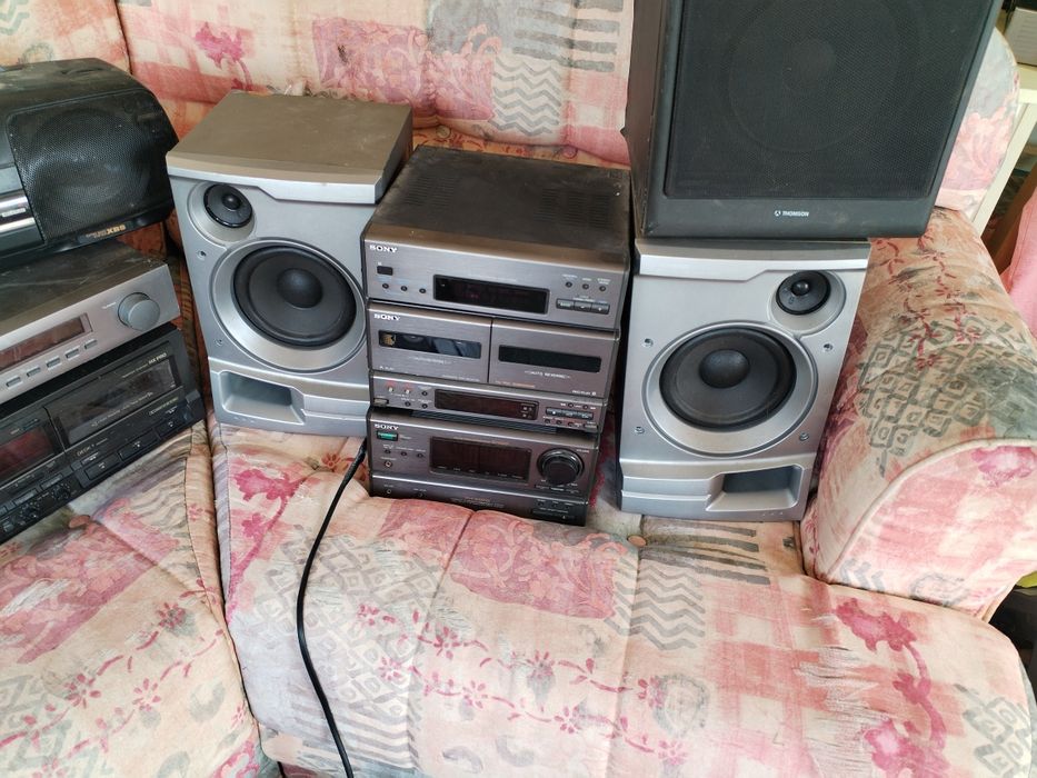 Vind radiocasetofoane