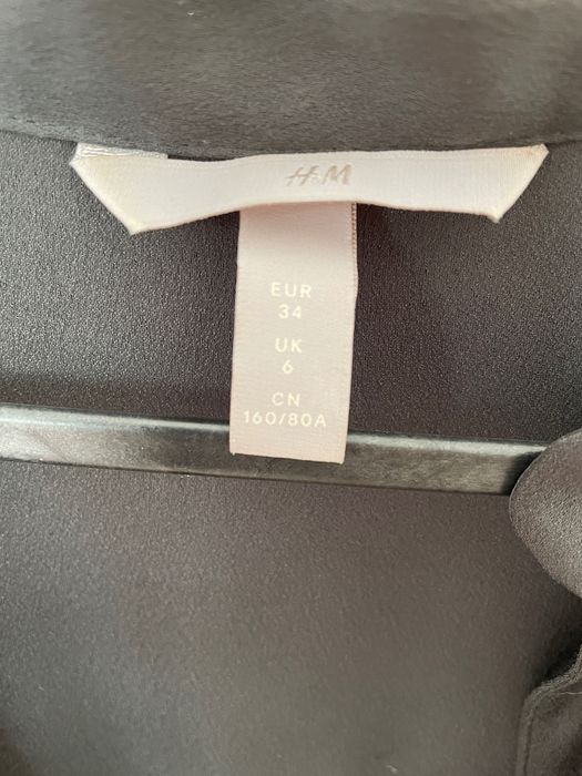 Camasa h&m pret negociabil