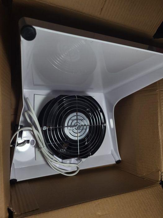 Маникюрный пылесос