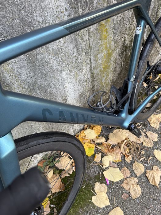 Canyon Ultimate CF SLX 8 AXS