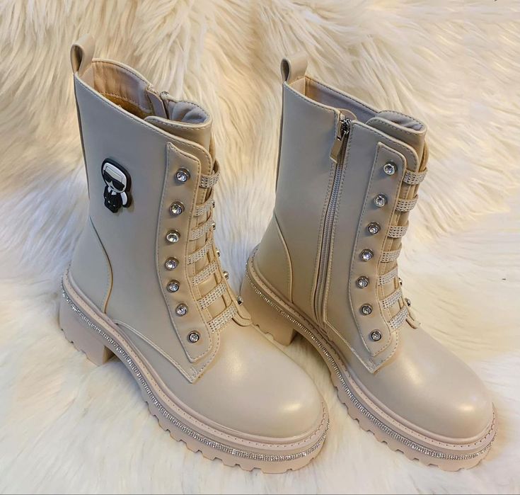 Ghete de dama imblanite