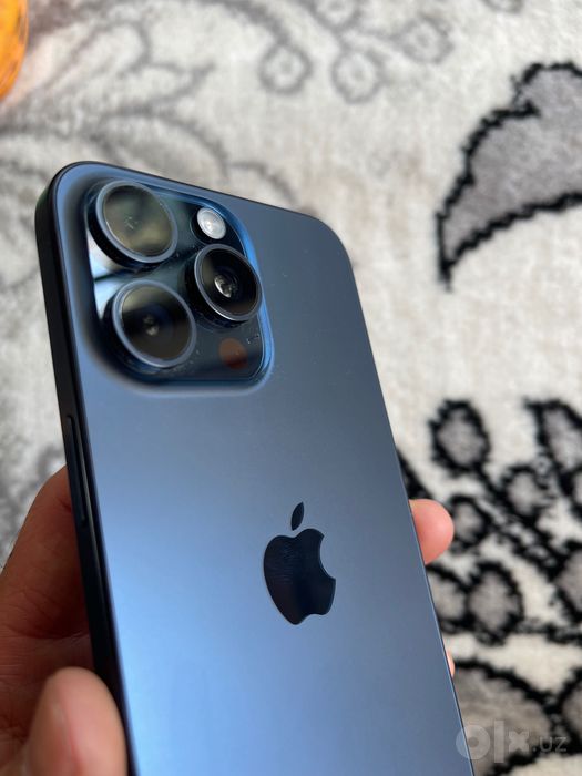 iPhone 15 pro max 256gb eSim