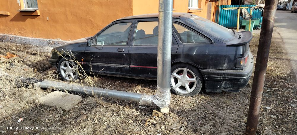 Продам две Форд сиерры по цене одной