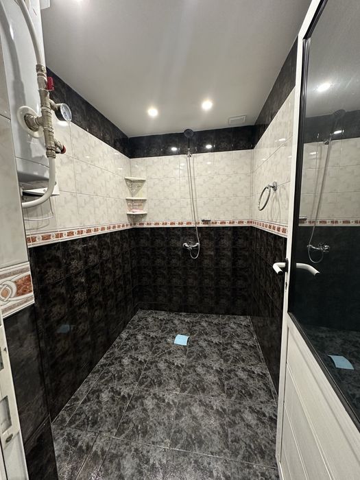 Дава се под наем Етаж от къща в Асеновград - 120 кв.м за 357 € - Снимка #5