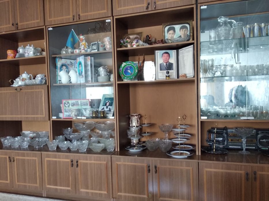 Продаются стенки б/у